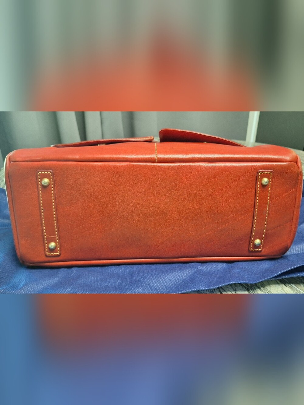 Dooney and Bourke Florentine Leather Pocket Shopper, RED, GUC - Picture 5 of 16